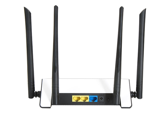 EVEREST-EWR-521N4 Everest EWR-521-N4 Kablosuz-N WPS + WISP+WDS 300 Mbps Repeater+Access Point+Bridge Kablosuz Router
